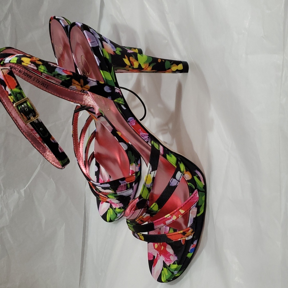 Jessica Simpson black hibiscus tropical floral strappy ankle strap heels size 11 - Picture 13 of 16